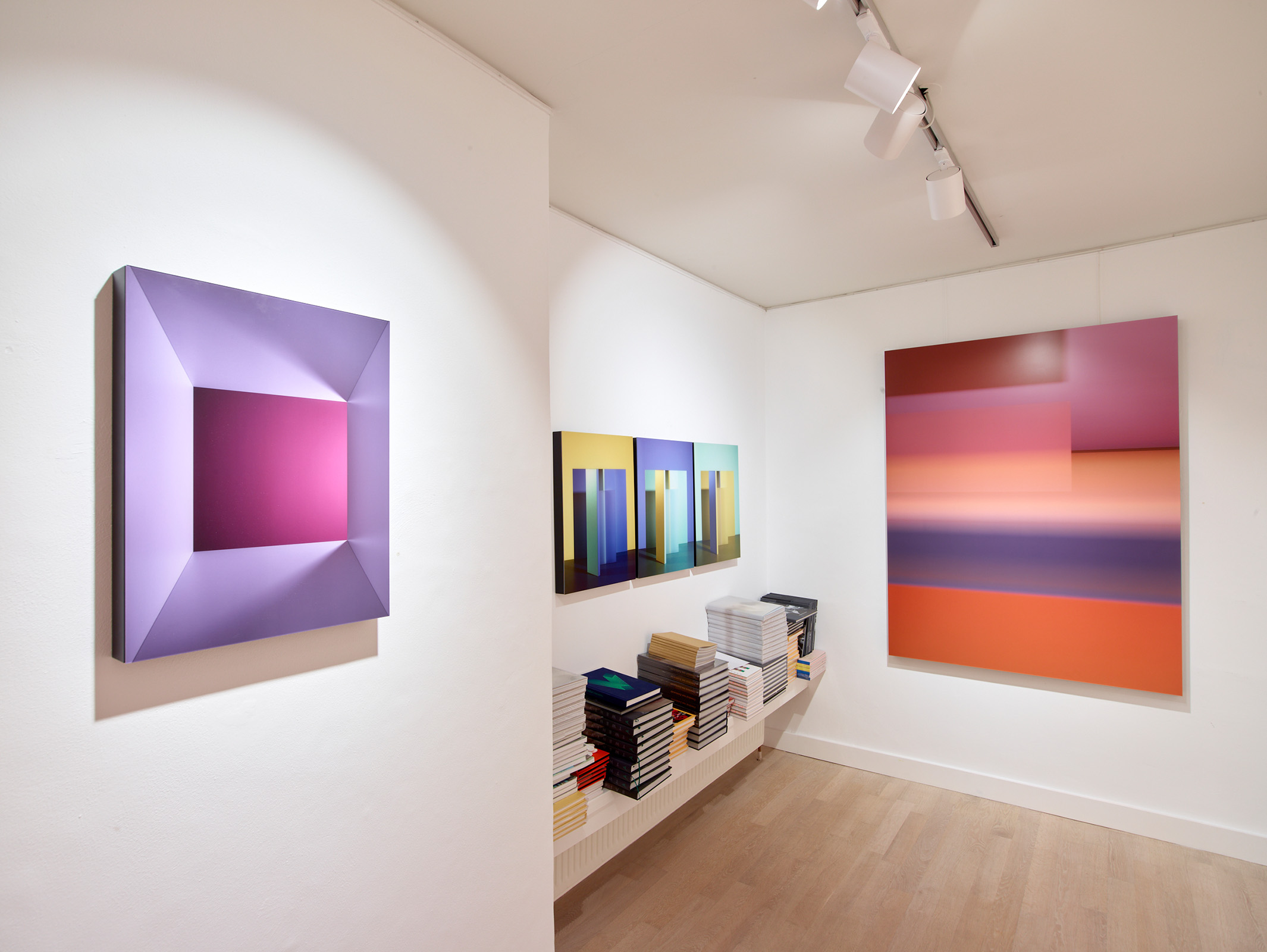 Colorfield<br>Duo exhibition with Linda Overzee, 2024<br>Project 2.0 Gallery, The Hague, NL